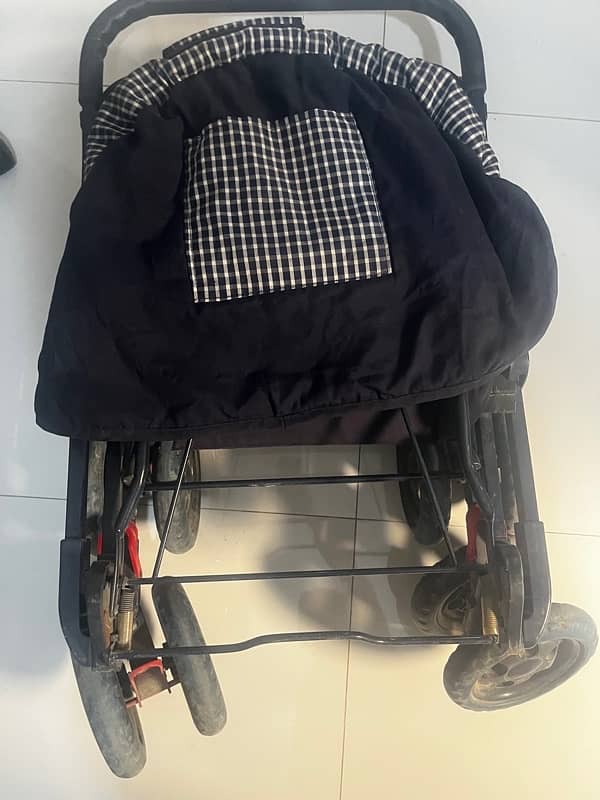 Baby prem available at price 8000 4