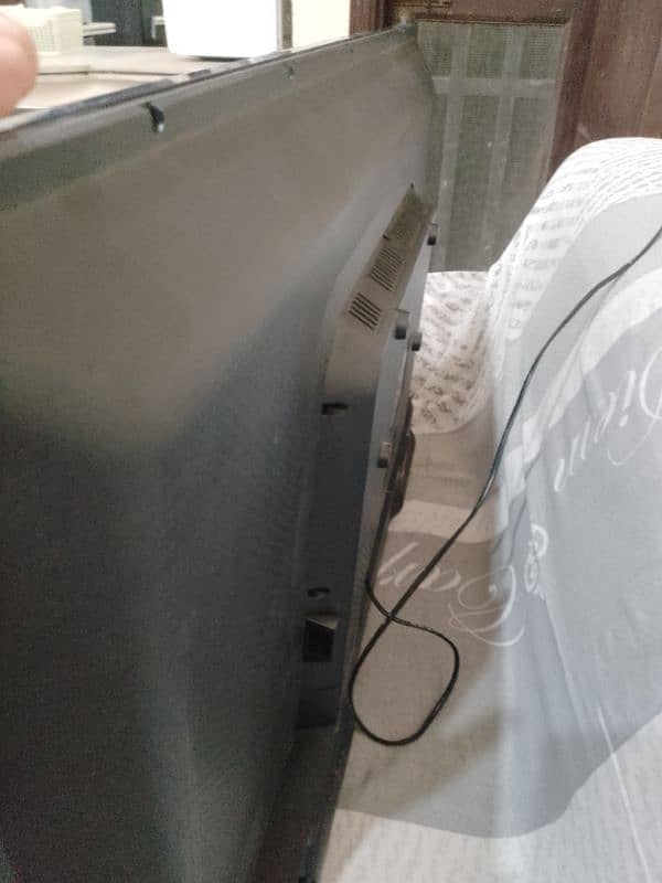 SAMSUNG LED "42 INCH" ALL ORIGINAL ALL NEW BOX PACK 2