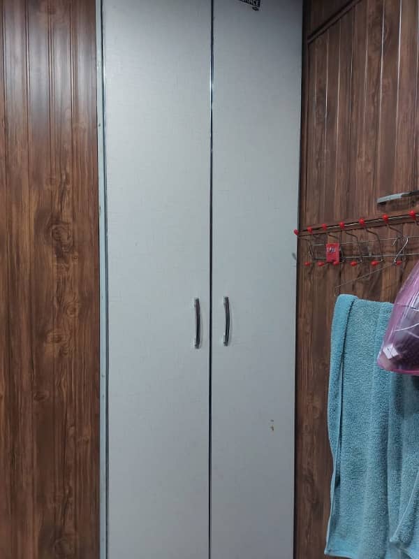 STUDIO ROOM AVAILABLE FOR RENT IN G10/ I&T CENTER 3