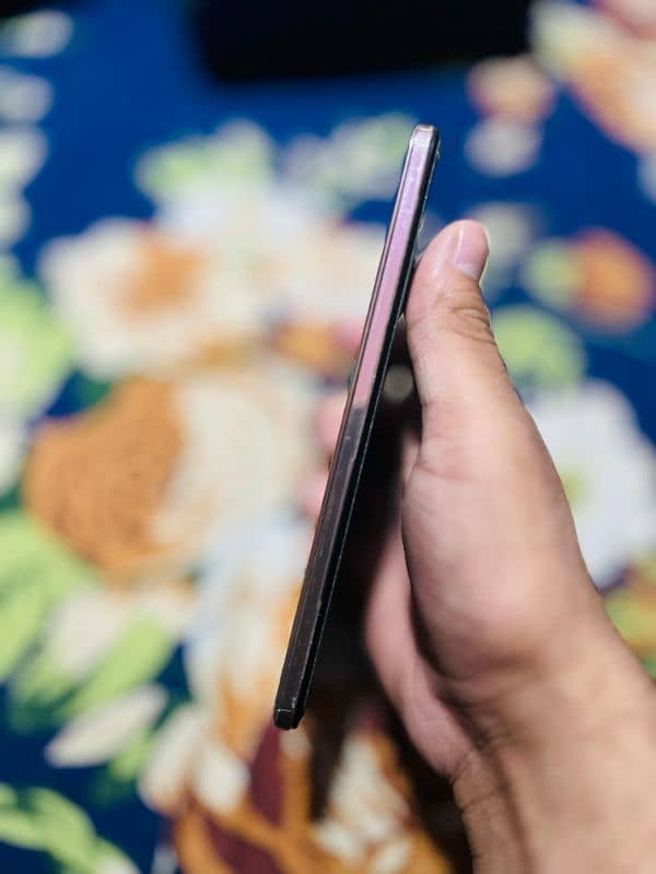 Vivo v23e 8+4/128 0