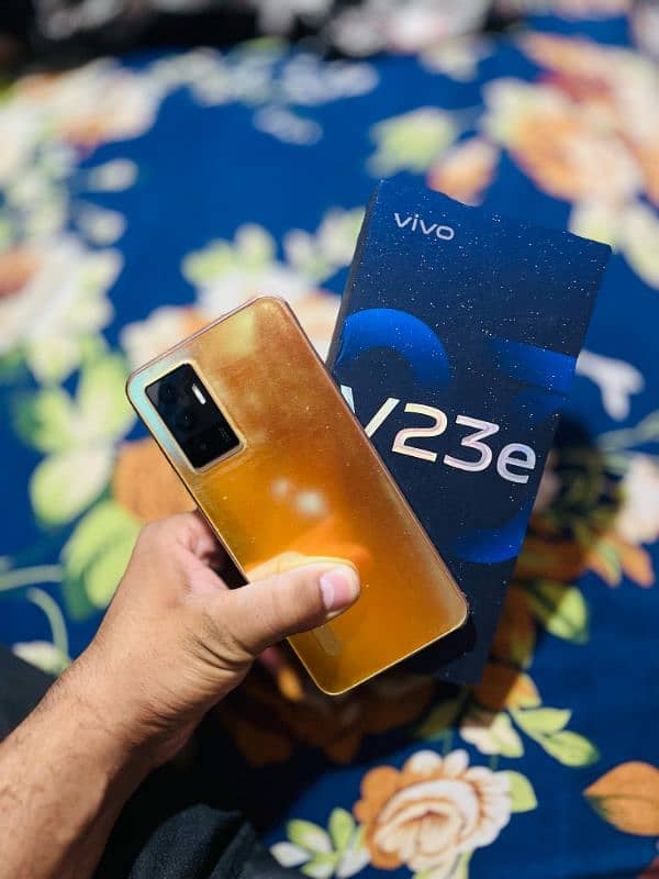 Vivo v23e 8+4/128 2