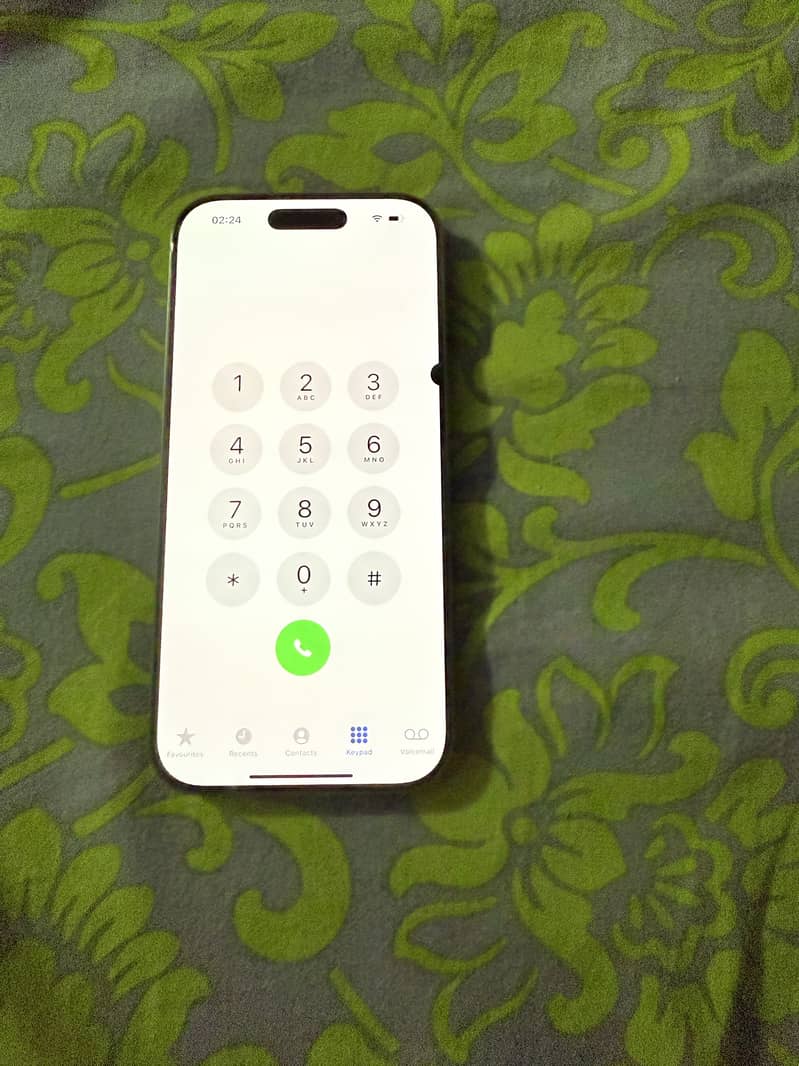 iphone 16 pro 3