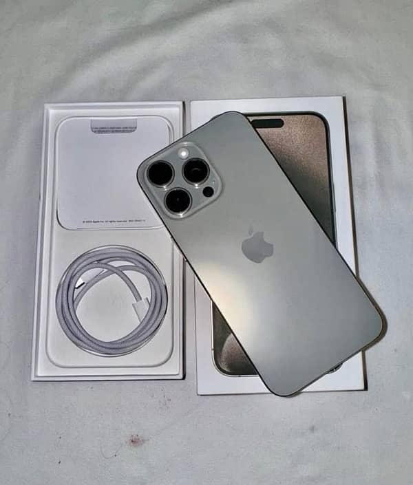 Iphone 15 pro max JV 256GB natural titanium like brand new 0