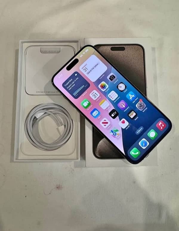Iphone 15 pro max JV 256GB natural titanium like brand new 1