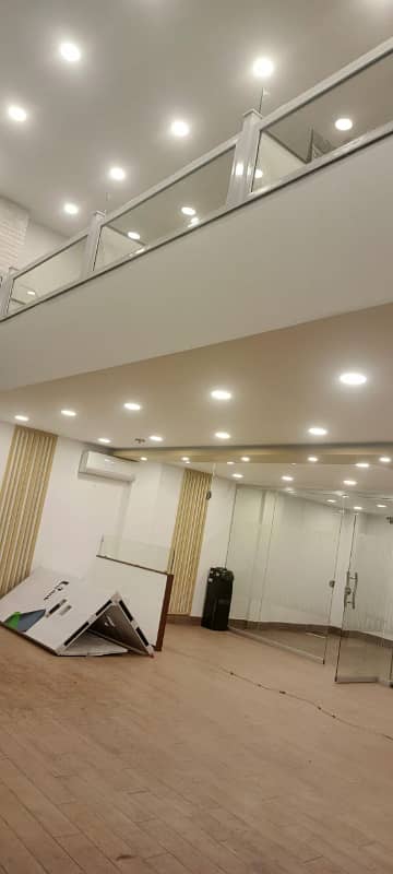 Iqbal town main Boulevard 10 Marla hall for rent 0