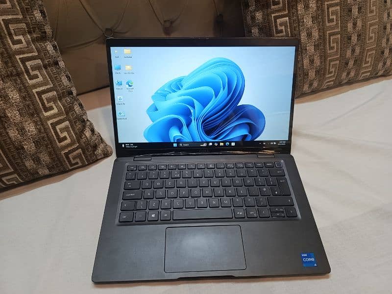 Dell Latitude 7320 2