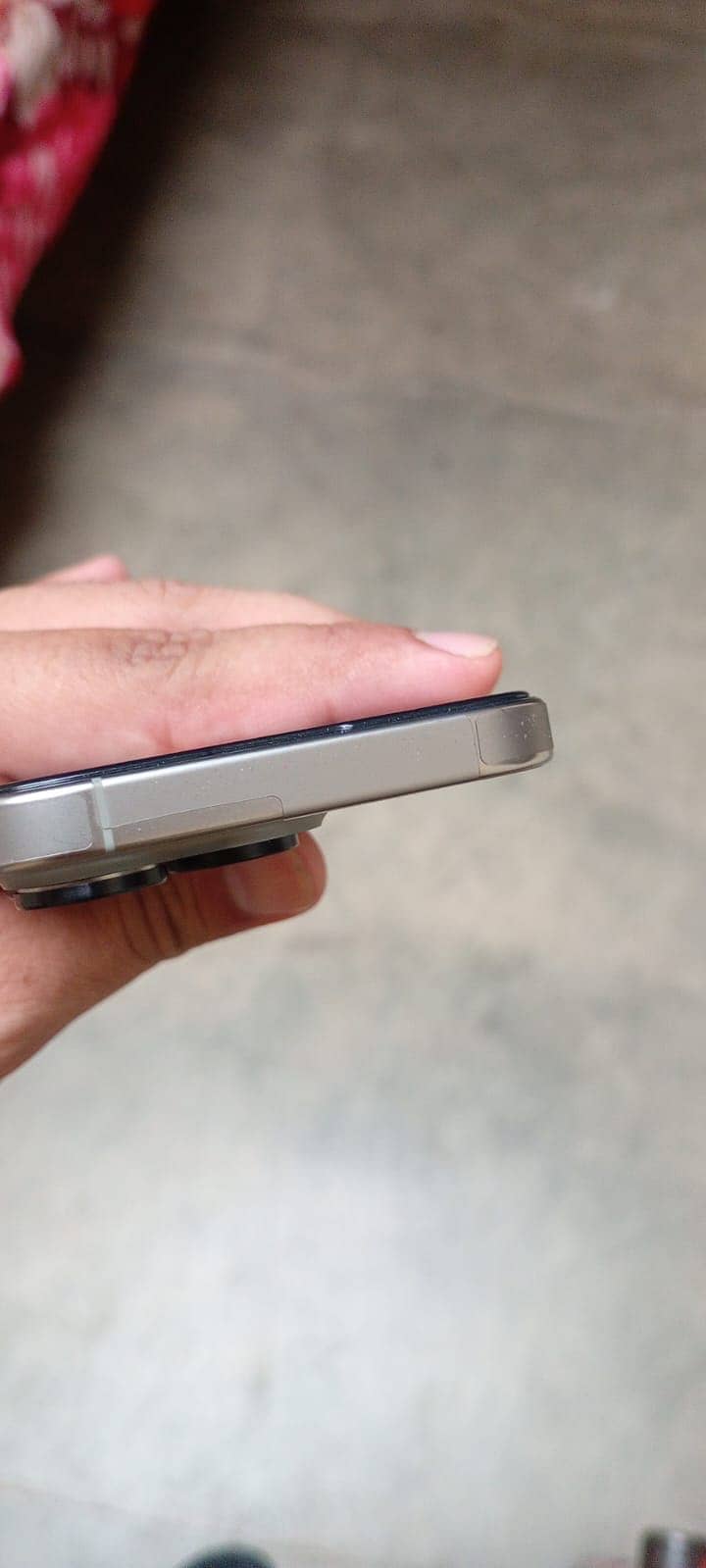 Iphone 16 pro jv 128 gb  natural titanium 1