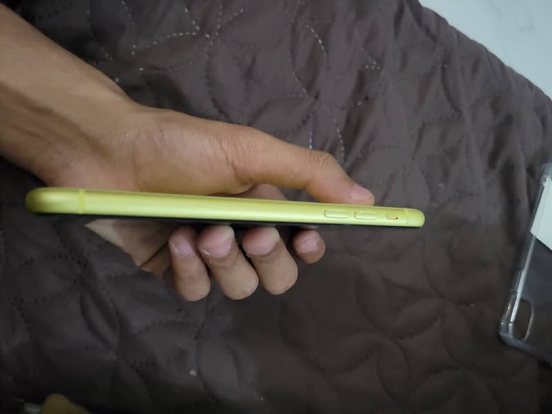 Iphone 11 PTA Approved 3