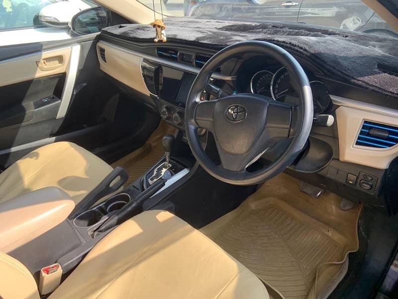 Toyota Corolla GLI auto 2015 4