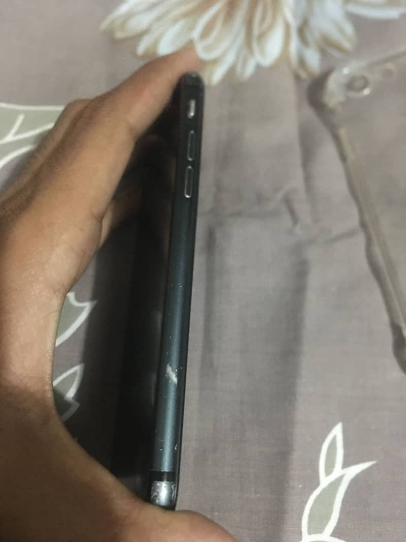 Iphone 7Pta approved 5