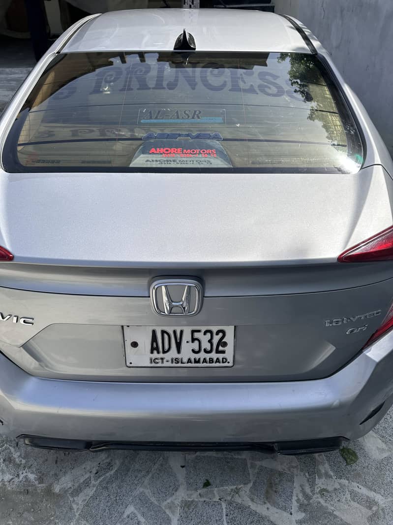 Honda civic 17 model one pcs tuch 7