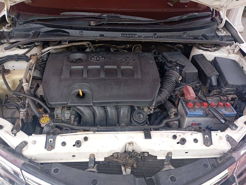 Toyota Altis Grande 2016 15