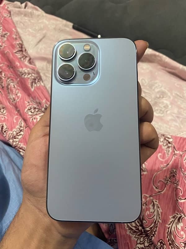 iphone 13 pro factory unlock /128gb 3 months sim working 0