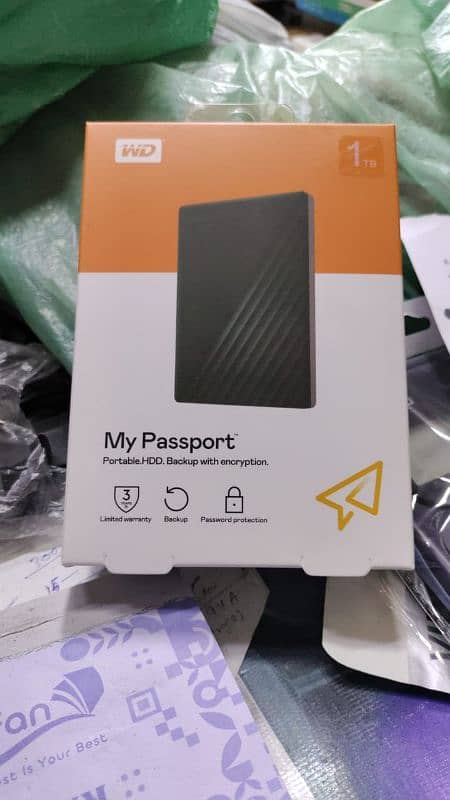 Seagate .  WD 2