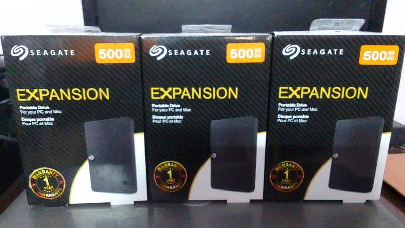 Seagate .  WD 3