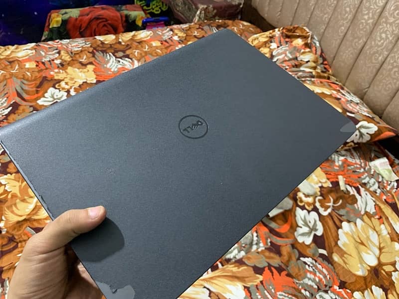 dell laptop 1
