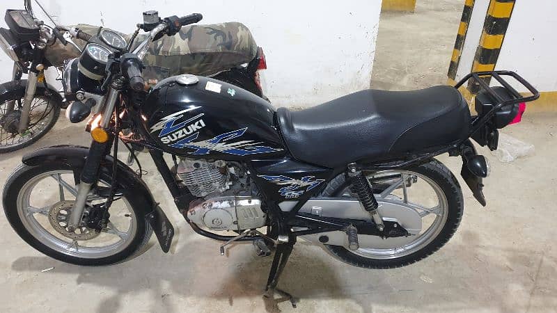 Suzuki GS150 0