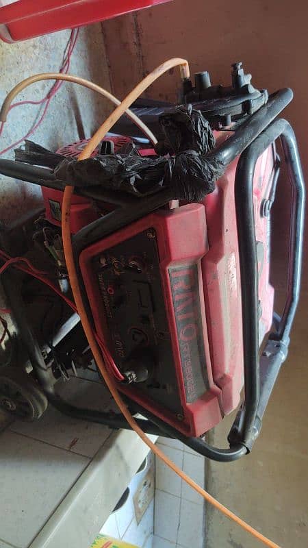 350 KVA generator Rato brand few months used 0