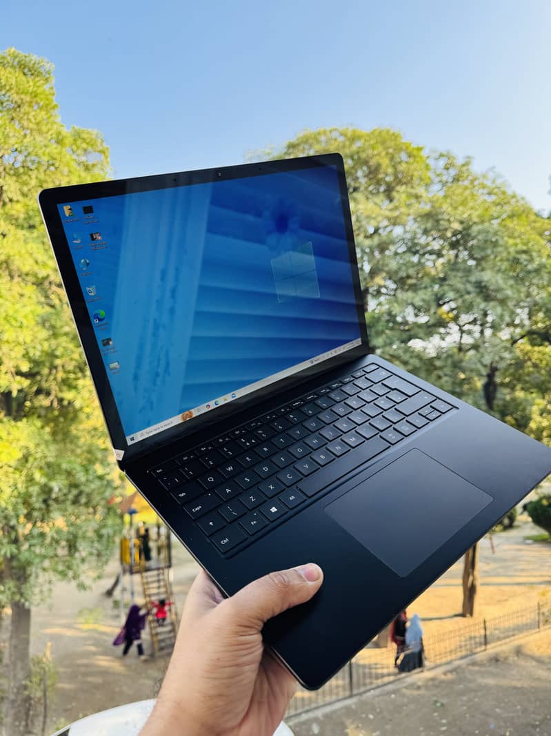 Microsoft Surface Laptop 4 5