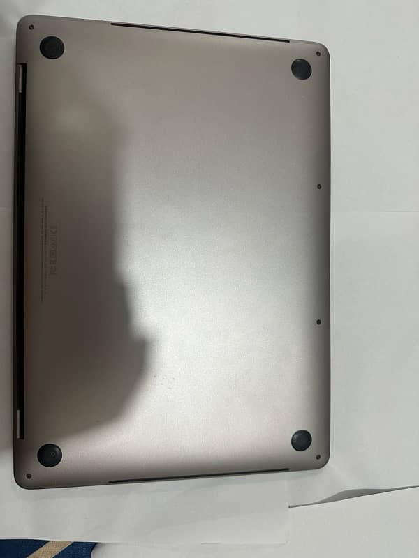 macbook pro 2017 3