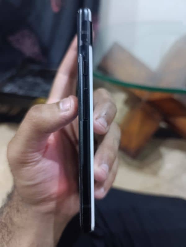 Google Pixel 6a 4
