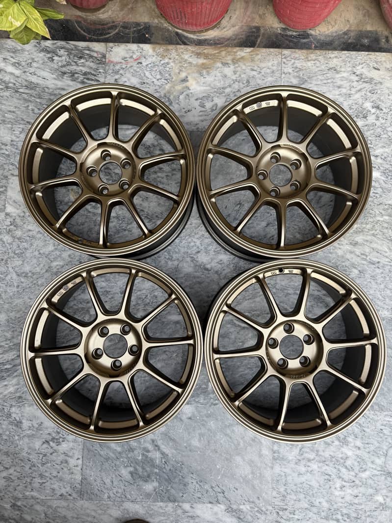 Rays ZE40 17 inch 5 nut 100 pcd rims 2