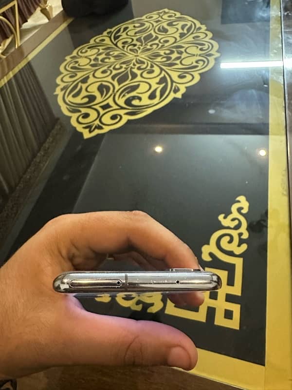 samsung s20 4