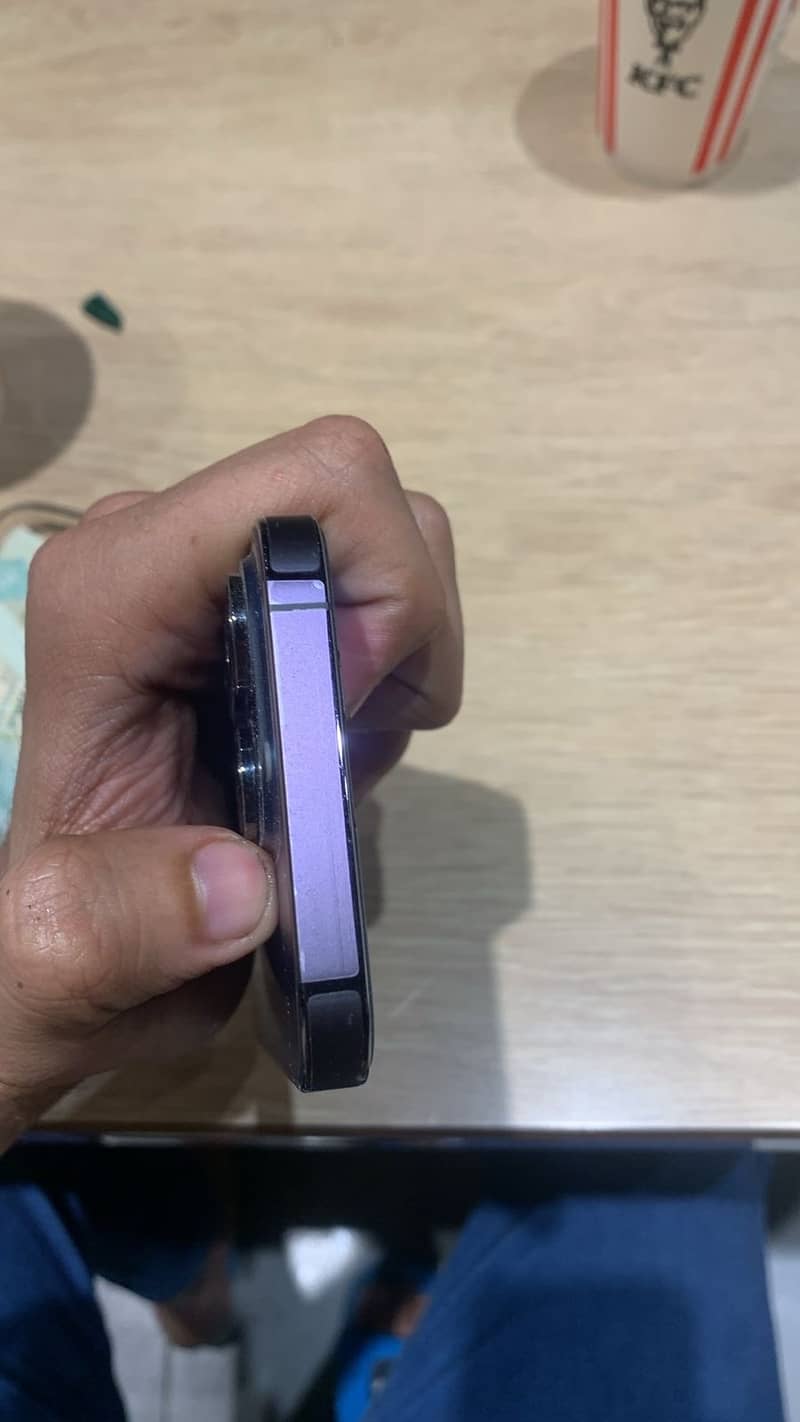 Iphone 14 Pro JV (128GB) 3