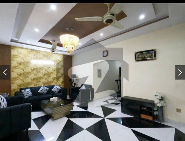 12 Marla House  Military Accounts Society contact: 03164782724 3