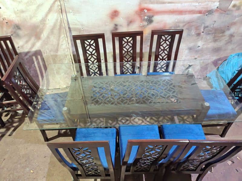 dainig tables 6.8. 4. siters glass top 12