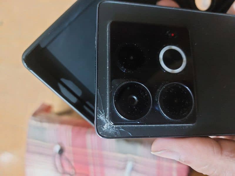 infinix note 40 9