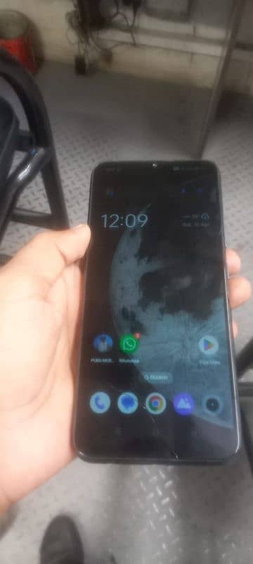 Assalamualaikum realme c25s 4 64 only kit hai exchange possible 1