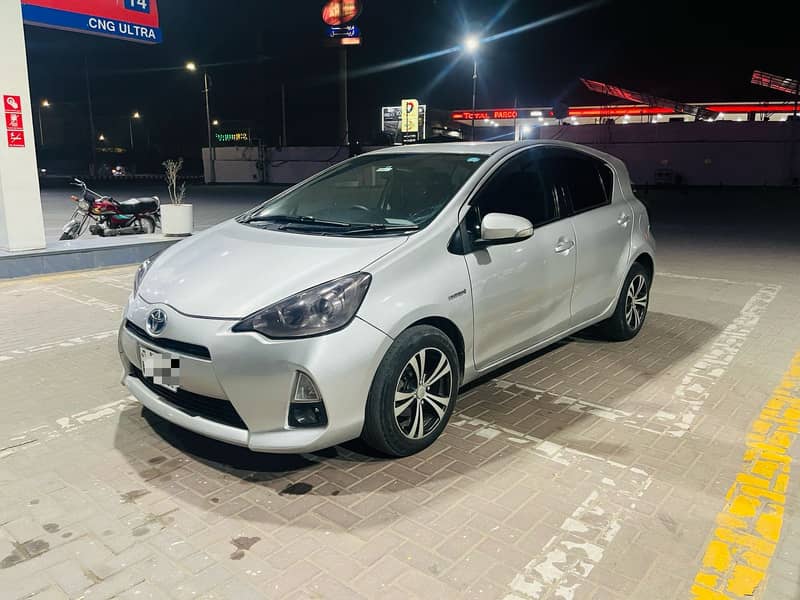 hybrid car best option in low budget 4