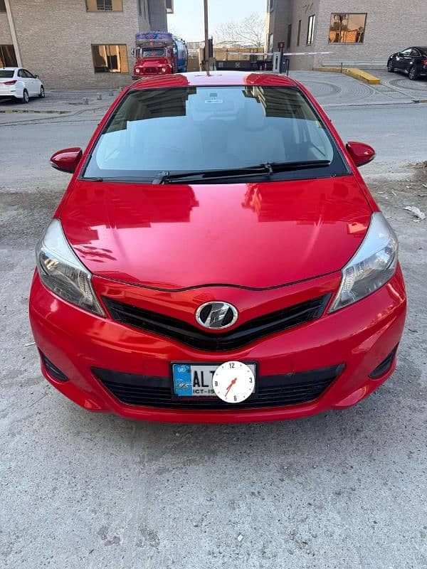 Toyota Vitz 2013 1