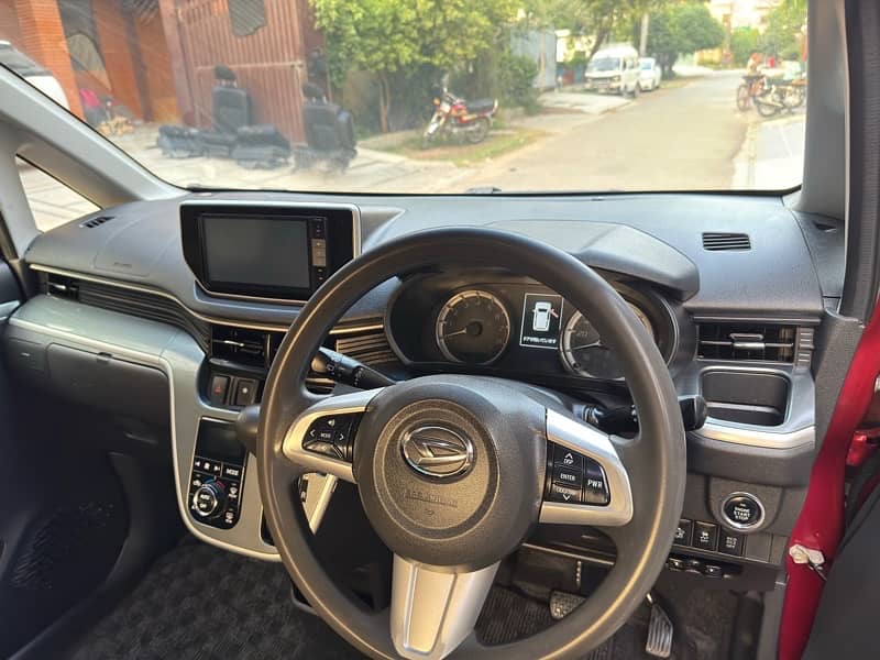 Daihatsu Move 2015 13
