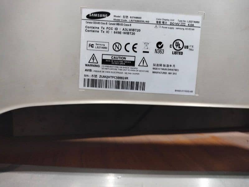 Samsung 27 inch 120 hz 2ms 1080p built in 3D monitor 3