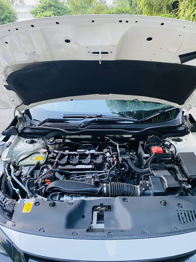 Honda civic 1.5 Rs turbo 3
