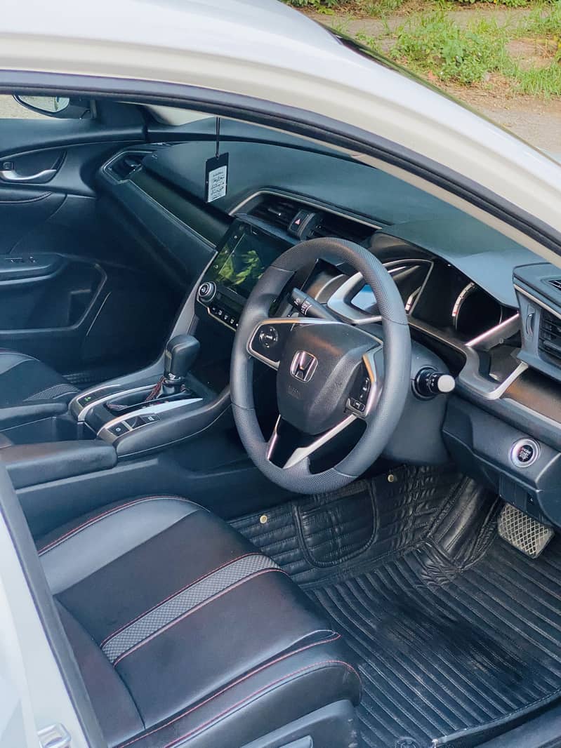 Honda civic 1.5 Rs turbo 8