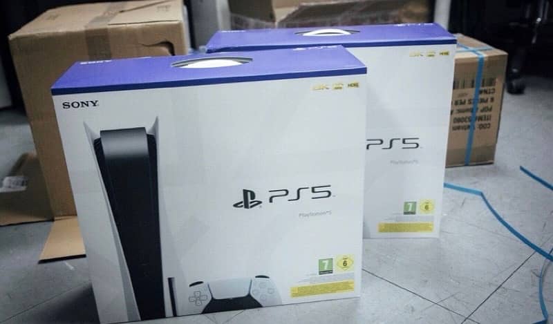 New Sony Playstation Ps5, Controllers: Wireless and Console 3