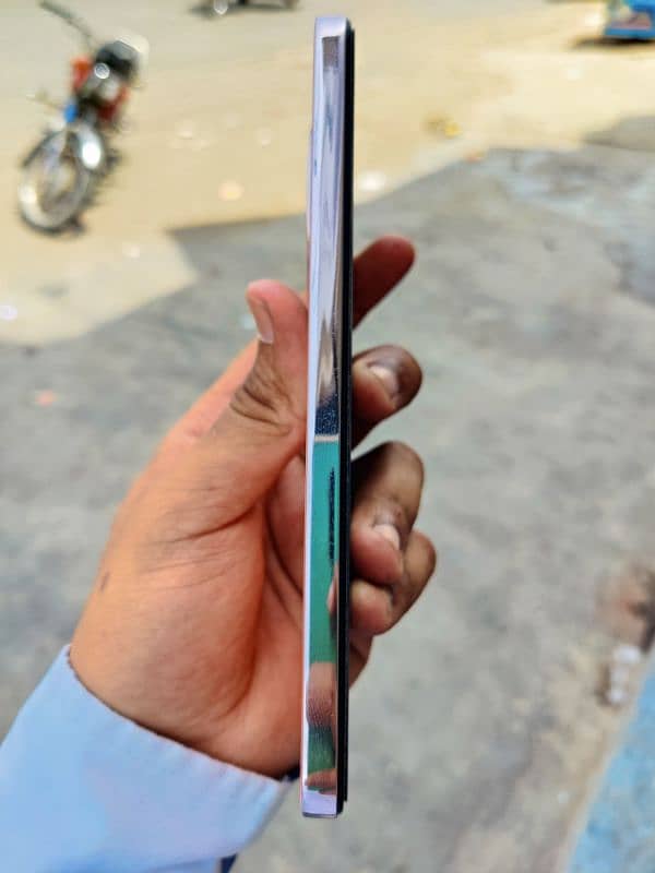 Condition 10 by 10 with warranty 45 watt fast charging within 40 mins 1