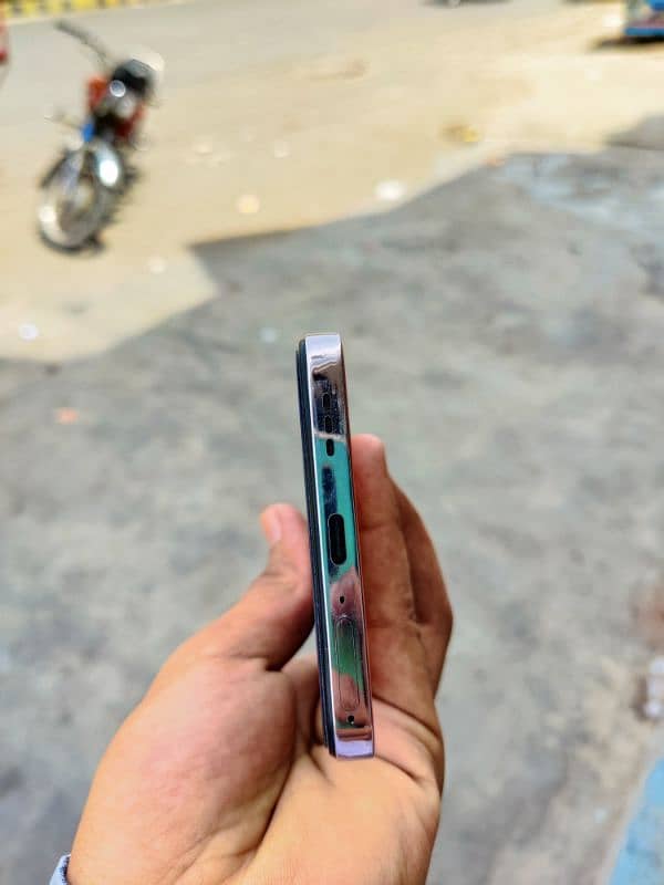 Condition 10 by 10 with warranty 45 watt fast charging within 40 mins 4