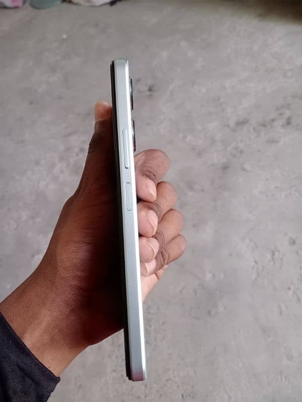 Vivo Y18 condition 9/10 4