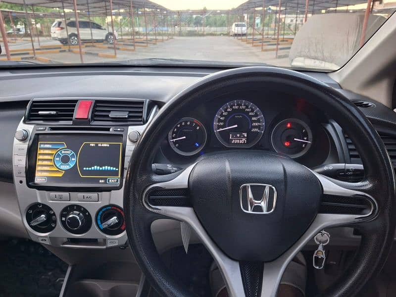 Honda City IVTEC Aspire 1.5 2015 8