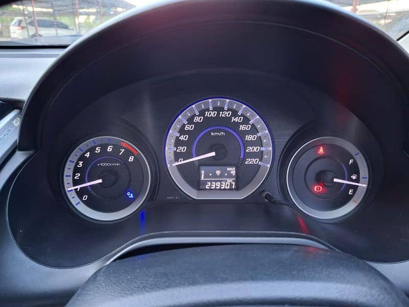 Honda City IVTEC Aspire 1.5 2015 14
