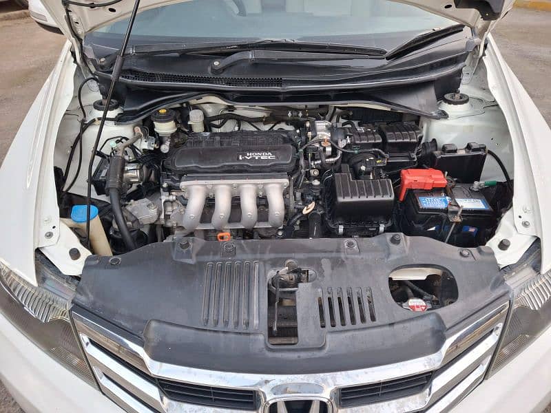 Honda City IVTEC Aspire 1.5 2015 15