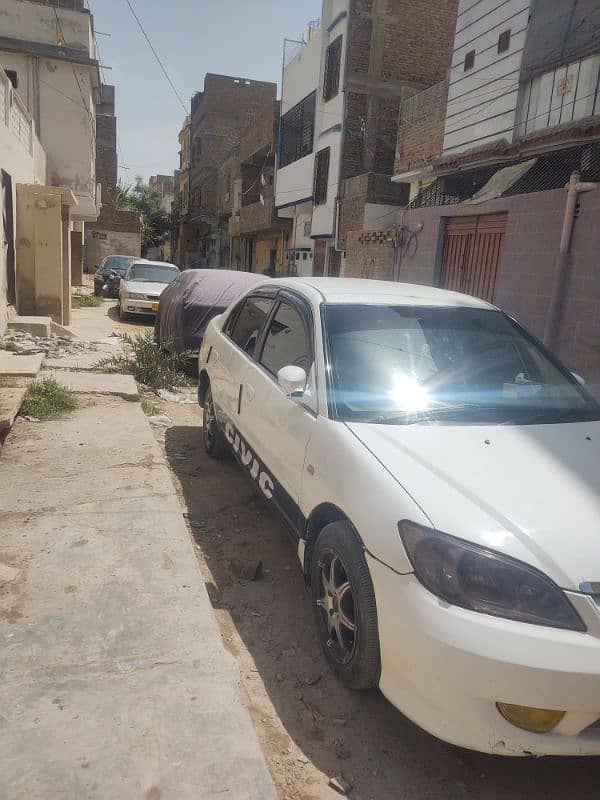 Honda Civic EXi 2005 4