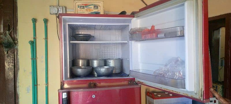 singer coll Max Full size normal condition 6