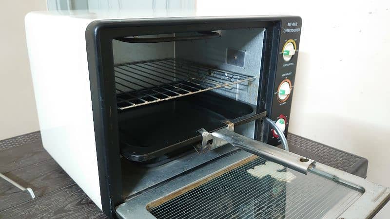 ΠΙΚΑΙ  NT-062  OVEN ROSTER OVEN (with tools) 6