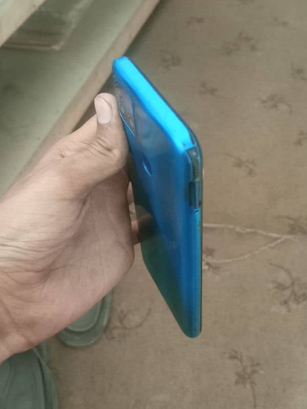 Infinix Hot 10i 3