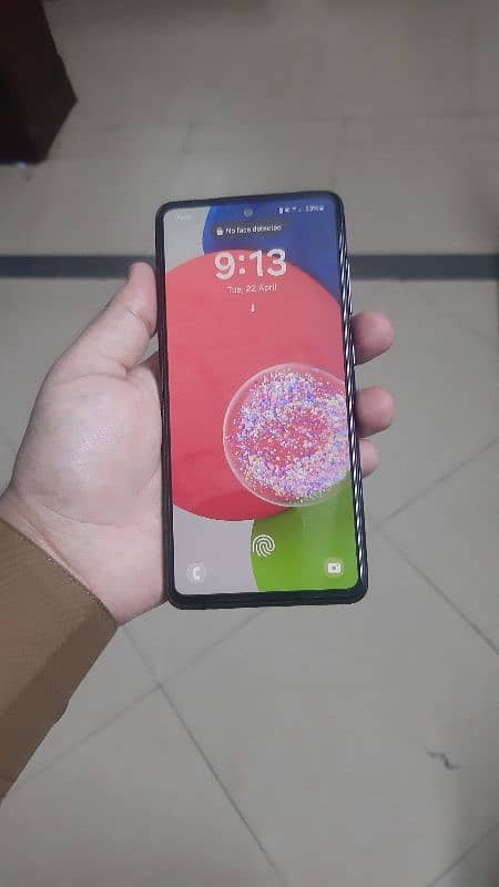 Samsung galaxy A52s 5g 8/128 gb pta offical approved with box 4